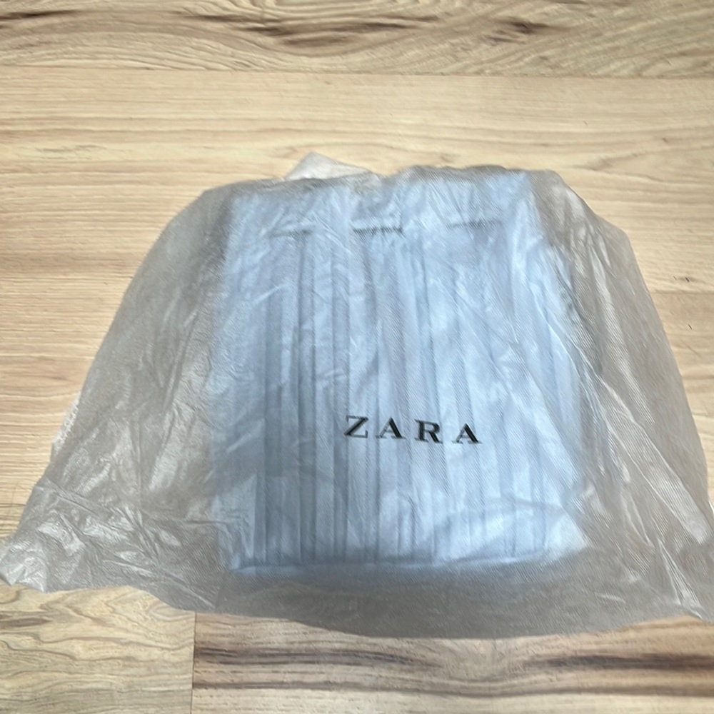 Zara Bucket Bag